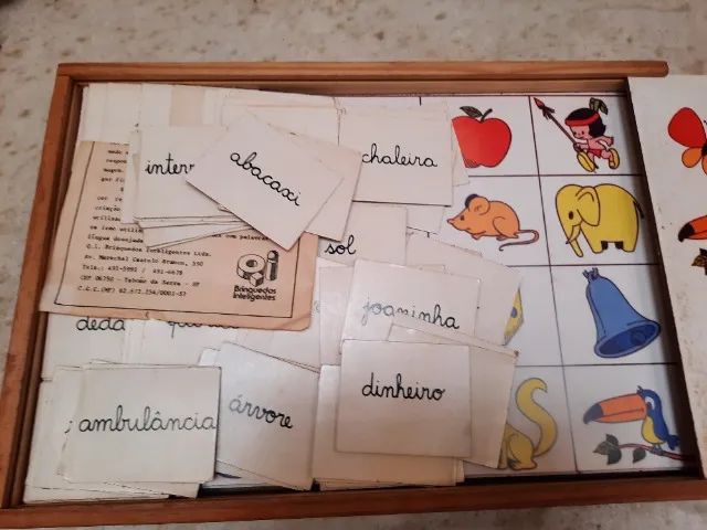 Jogo de Palavras de Tabuleiro Educativo - Foto 2