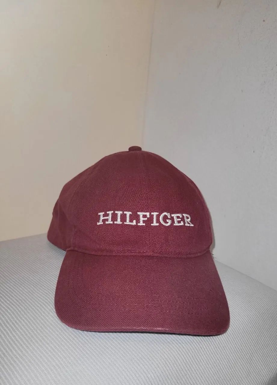 Boné Tommy Hilfiger Original Vermelho/Marsala Ajustável