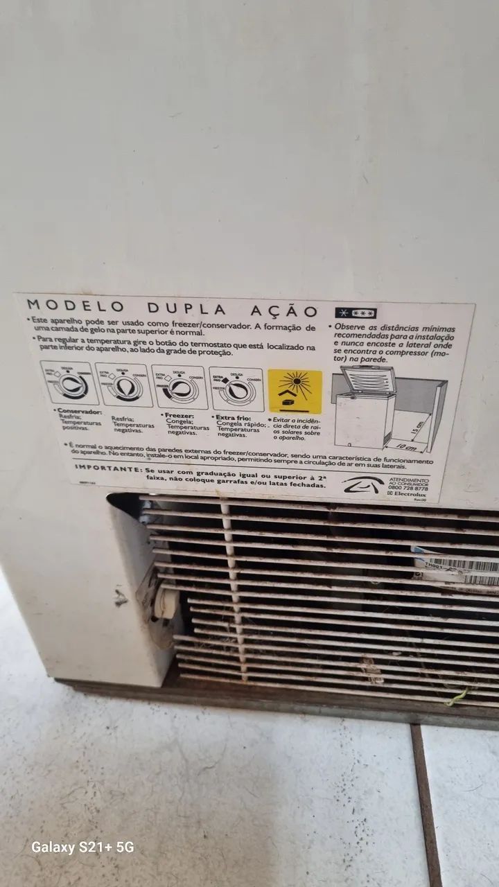 Vendo  freezer Electrolux dupla  ação  - Foto 4