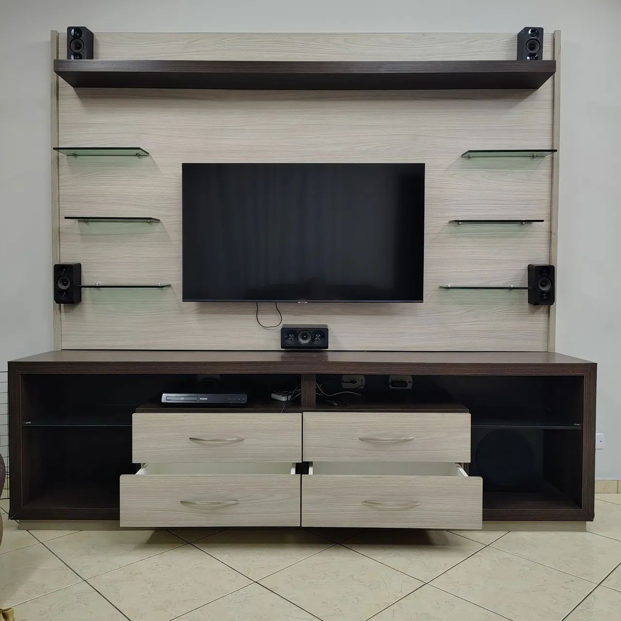 Lindo Rack com painel  - Foto 3