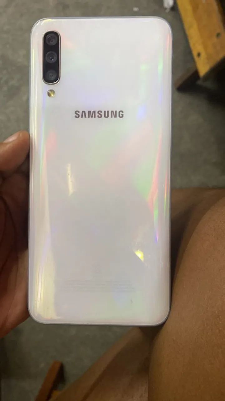 Celular A50 - Foto 2