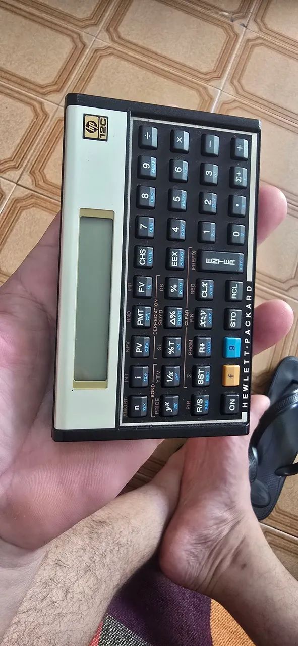[Brechó] Calculadora HP 12C 