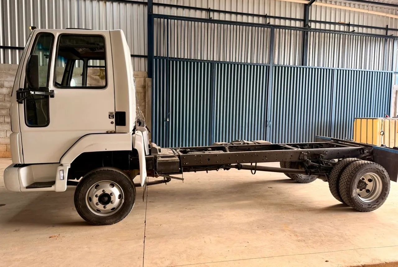 Ford 712 - Oportunidade  - Foto 4