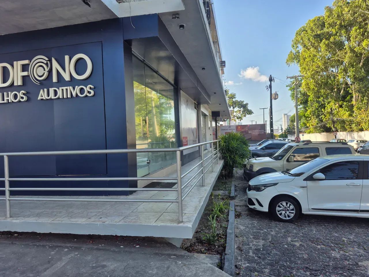 Alugo sala com 30 m2, na Av. Epitacio Pessoa! - Foto 2