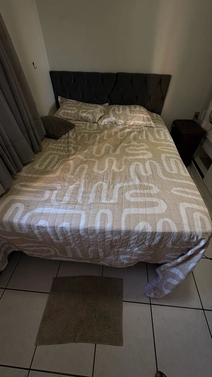 Cama Queen Ortobom + cabeceira Queen