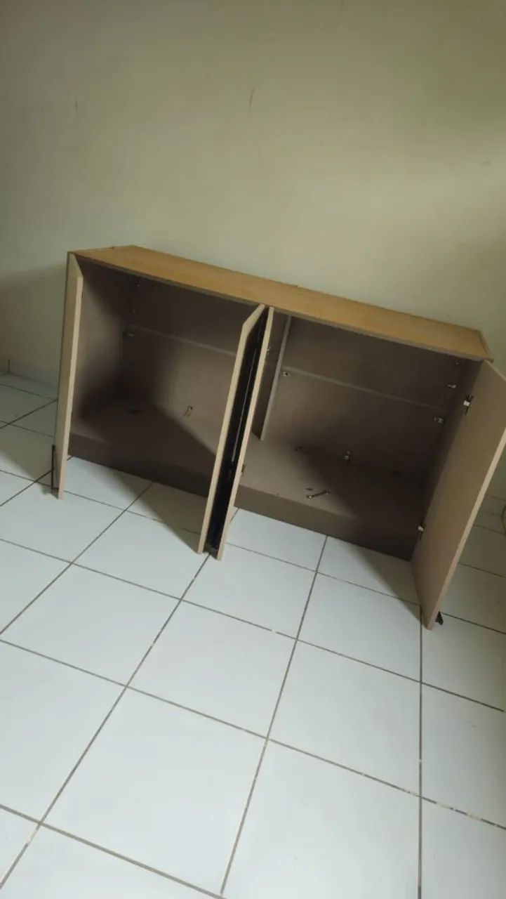 Guarda roupa suspenso  - Foto 2