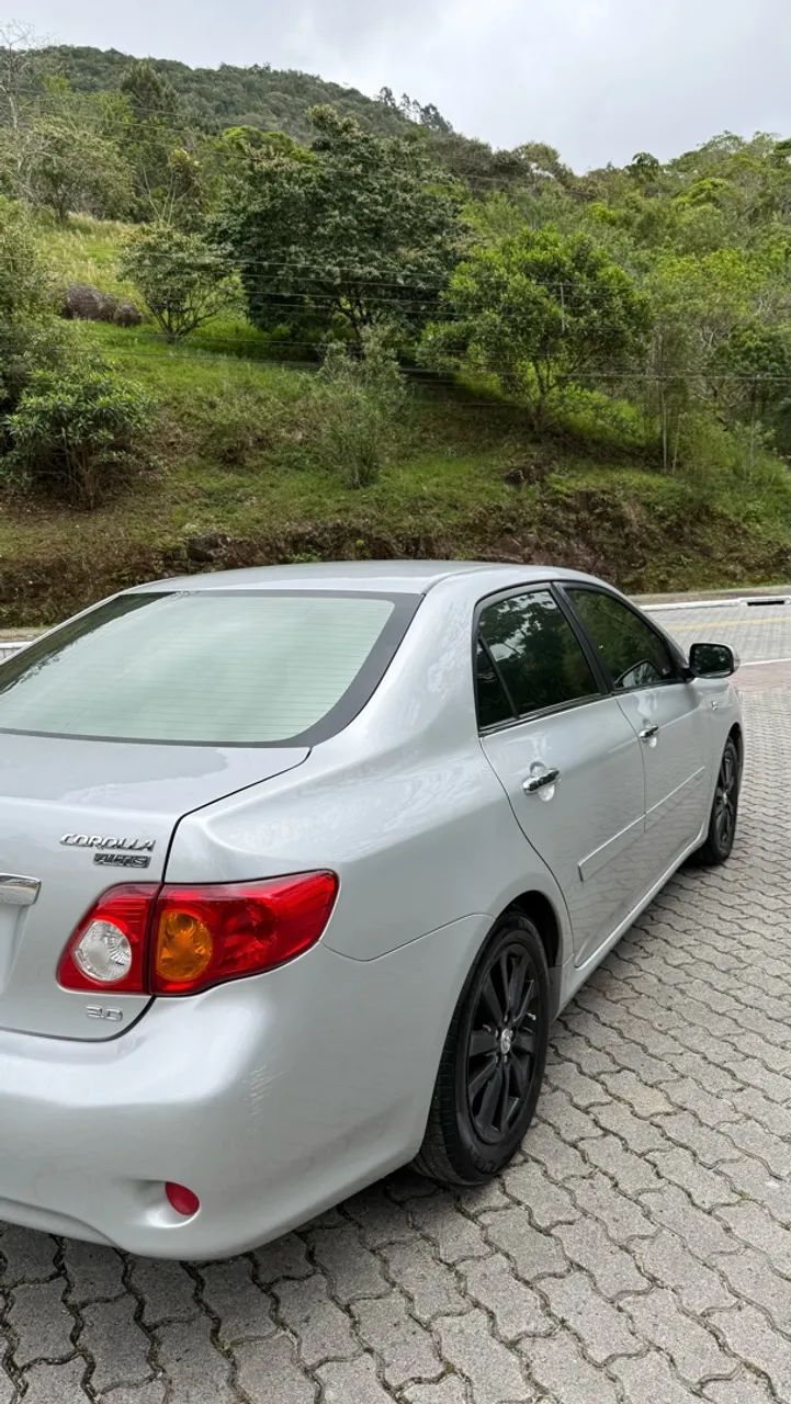 Toyota Corolla Altis 2.0 Flex 16V Aut. 2011 - Foto 3