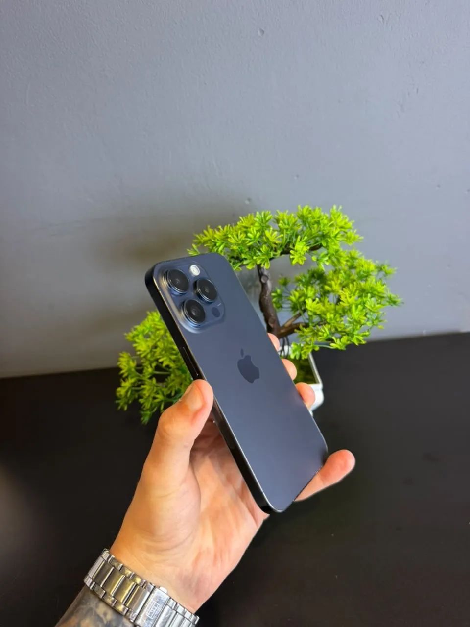 IPHONE 15 PRO 256  - Foto 4