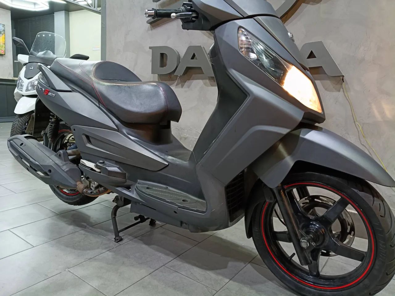 DAFRA CITYCOM 300i CBS - Foto 5
