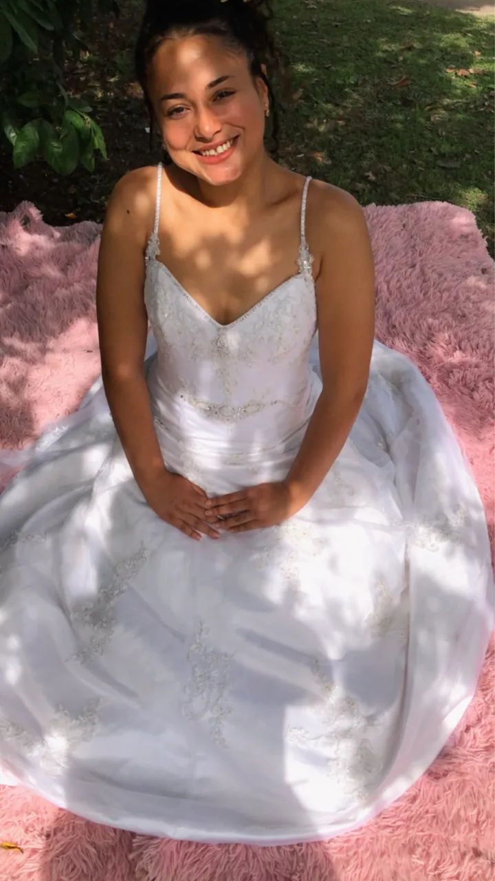 Vestido de noivas para alugar  - Foto 3