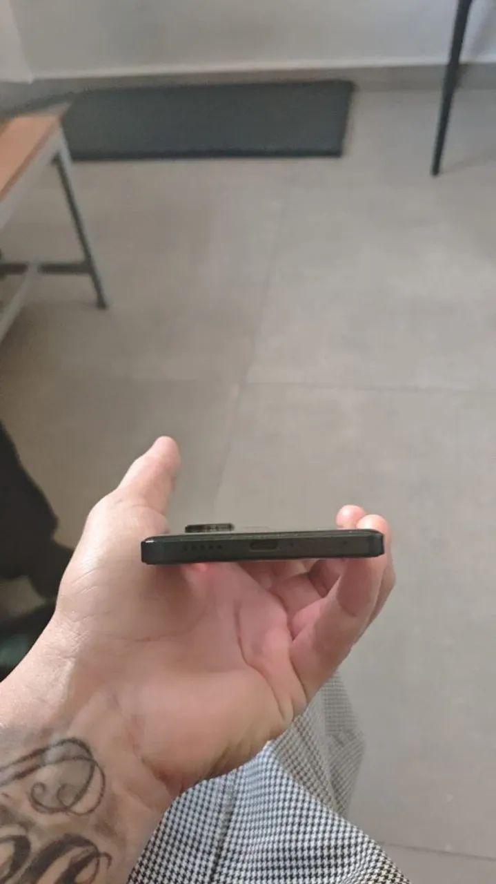 Poço f6 512 16 de ram  - Foto 3