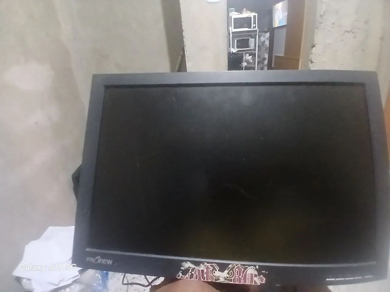 Monitor bem conservado 