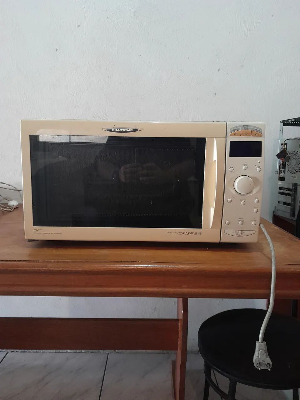 Micro-ondas Brastemp Sensor Crispy 38L Inox (110V) - Com Defeito