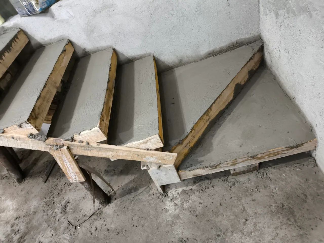Escada de concreto  - Foto 2