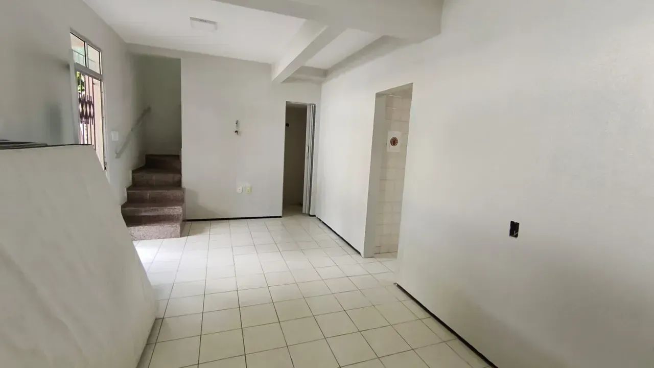 Vendo casa com 3 dormitórios | Condomínio Aeronáutica