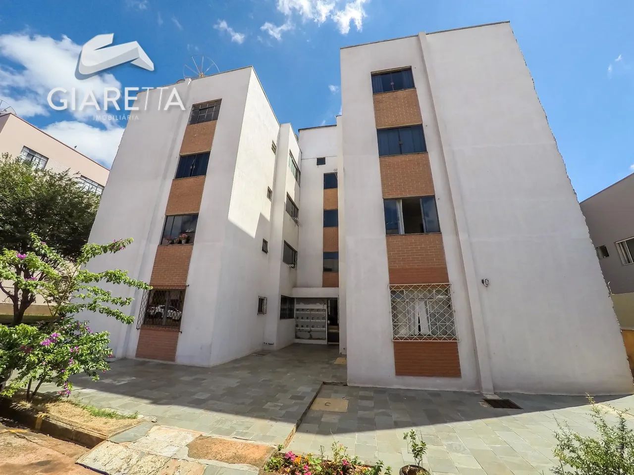 Apartamento para locação no EDIFÍCIO RUI BARBOSA, CENTRO, TOLEDO - PR