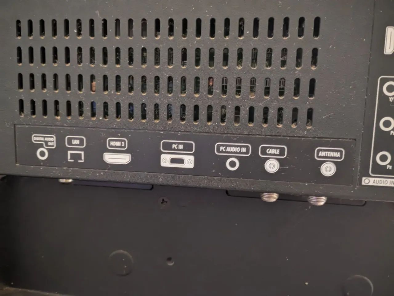 Tv Semp Toshiba Led 39 Polegadas  - Foto 5