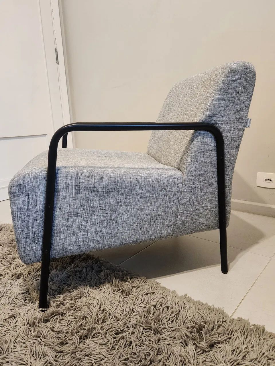 Sofá 2 lugares + Poltrona Tok&Stok- Linha Muy - Foto 4
