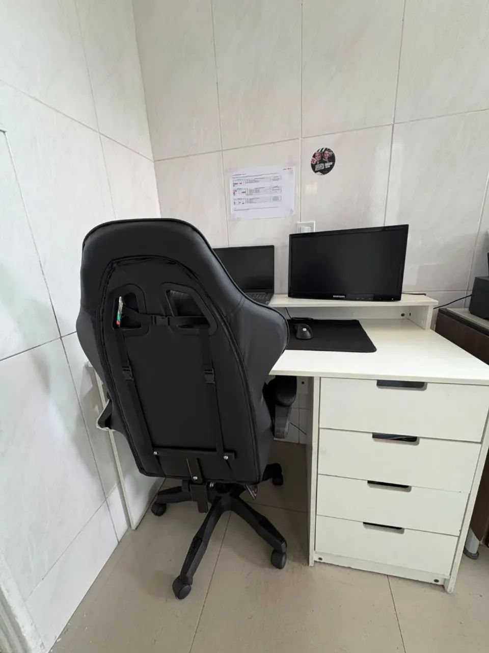 Escrivaninha  - Foto 2