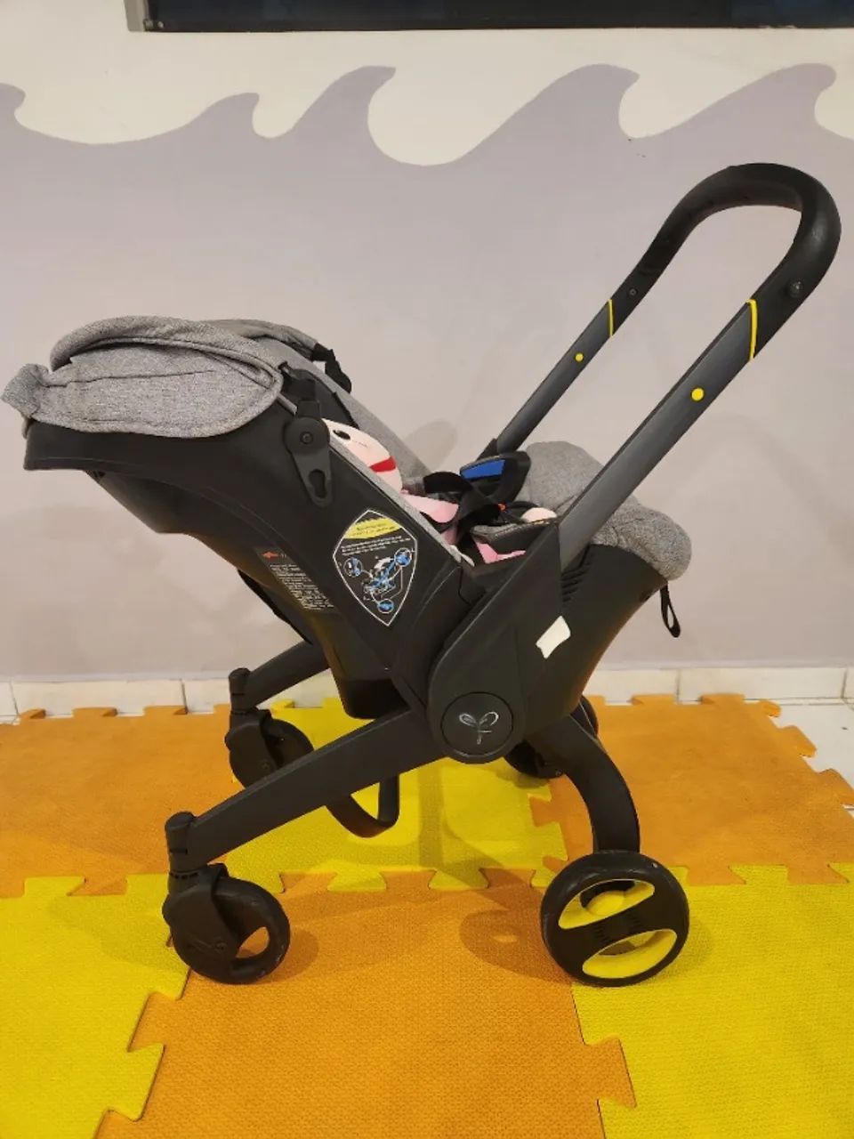 Bebê conforto com carrinho integrado. - Foto 2