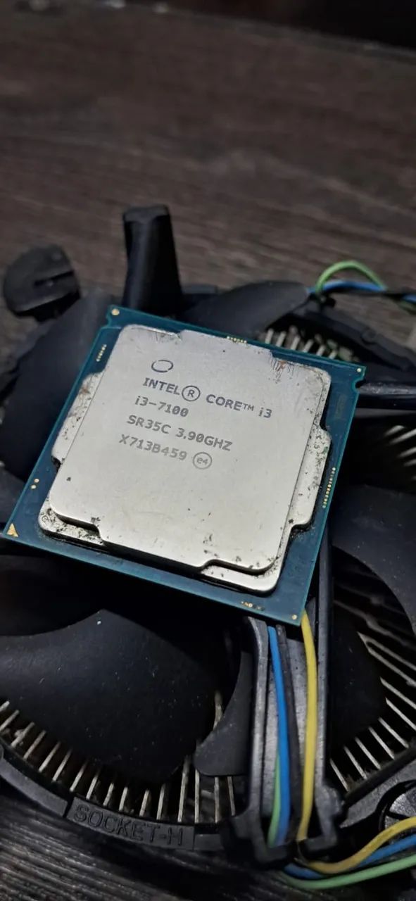 Processador INTEL I3 7100 3.9 ghz (Acompanha cooler box)