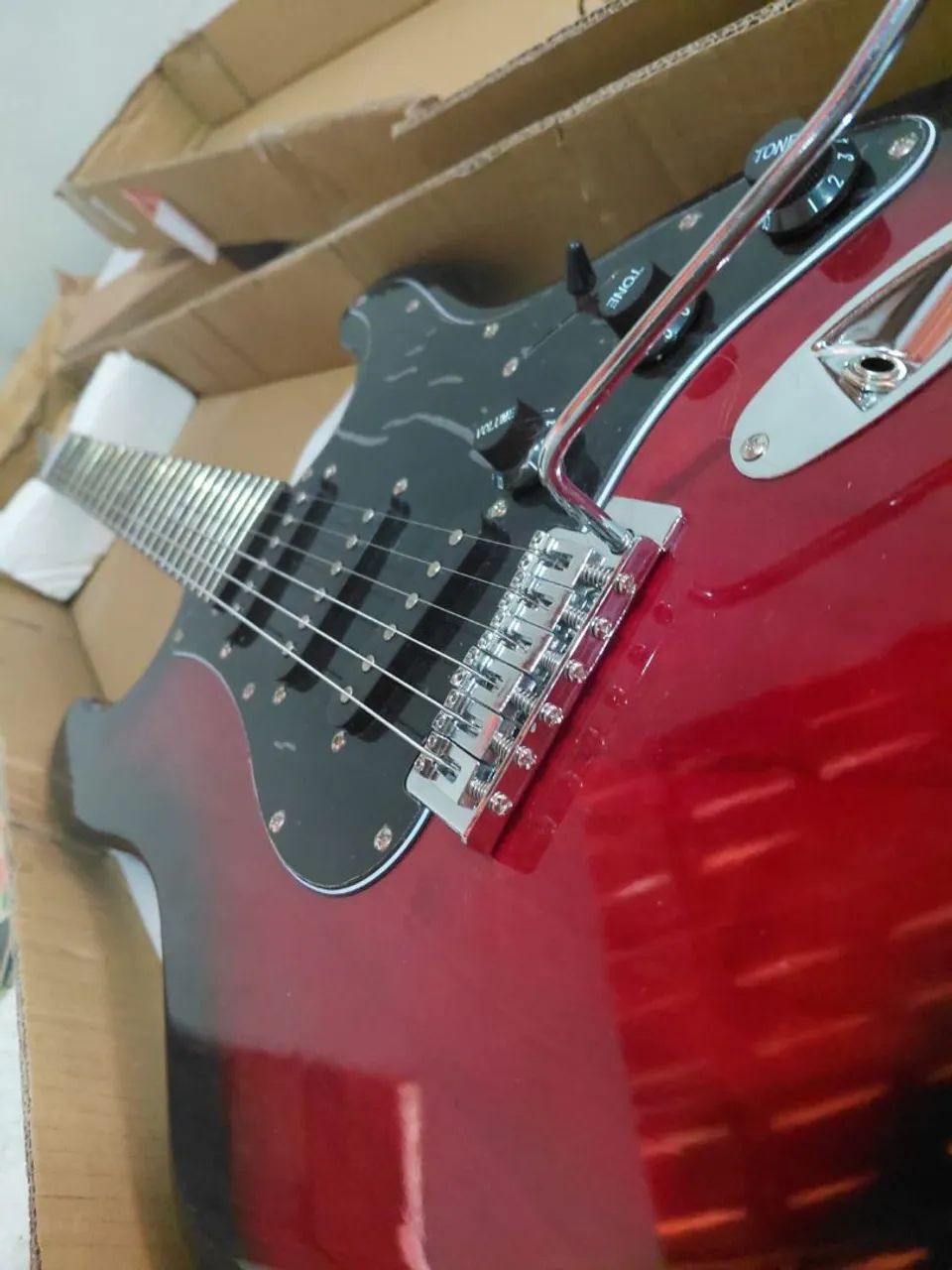 Guitarra + Mini amplificador  - Foto 2