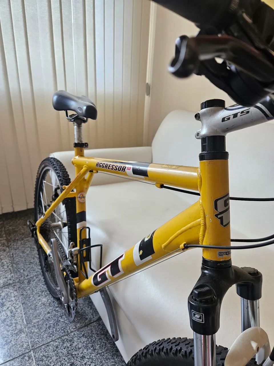 Bicicleta GT Agressor 1.0 MTB - Foto 2