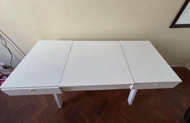 Penteadeira com espelho