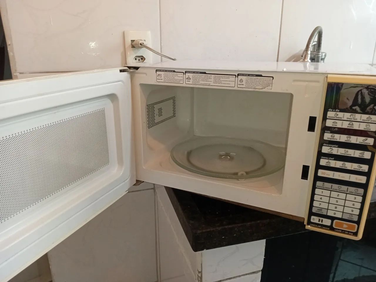 Micro-ondas Midea Espelhado  - Foto 3