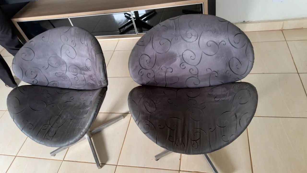 Poltronas Giratórias  - Foto 2