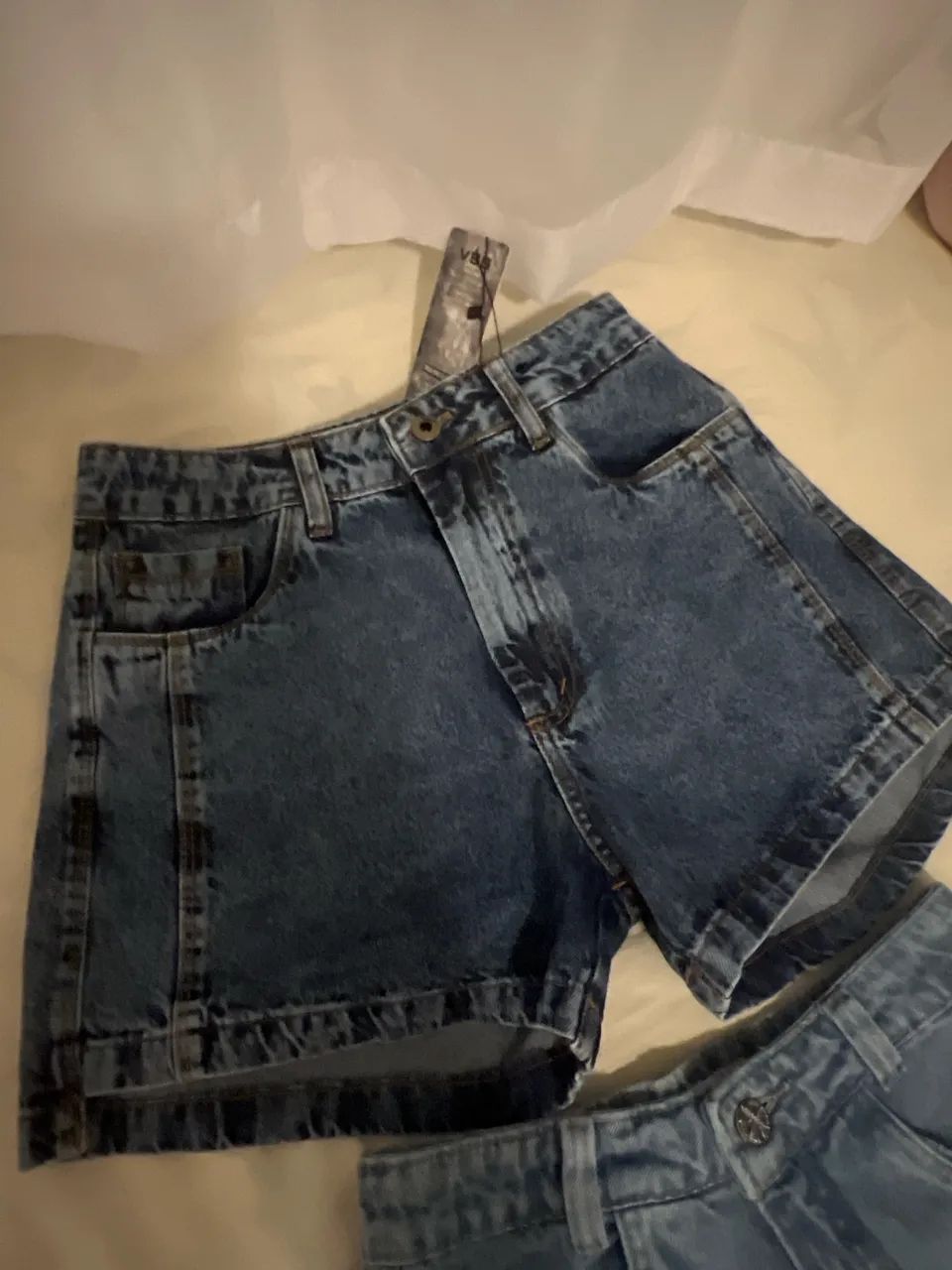 Dois shorts jeans novos n 38 - Foto 2