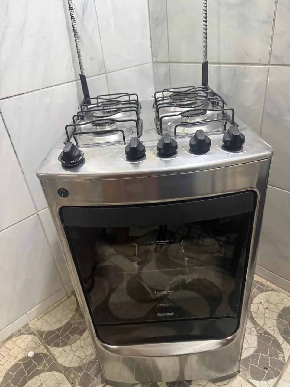 Fogão usada !! Já é o menor valor! - Foto 5