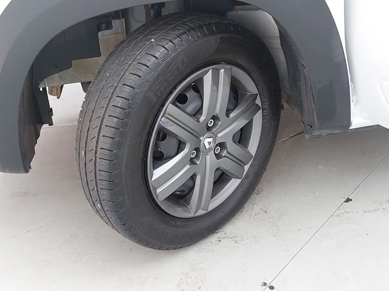 Renault Kwid 1.0 Zen, foto 11 de 18