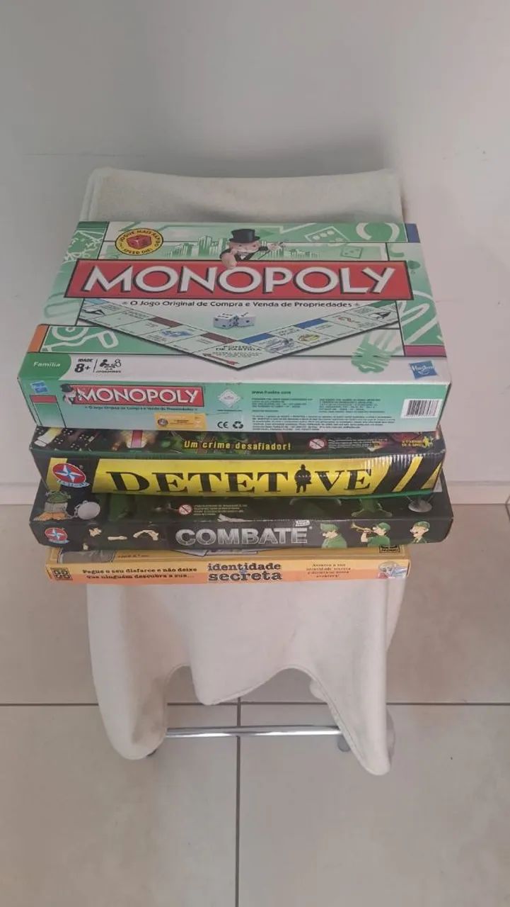 Kit com 4 Jogos de tabuleiro 