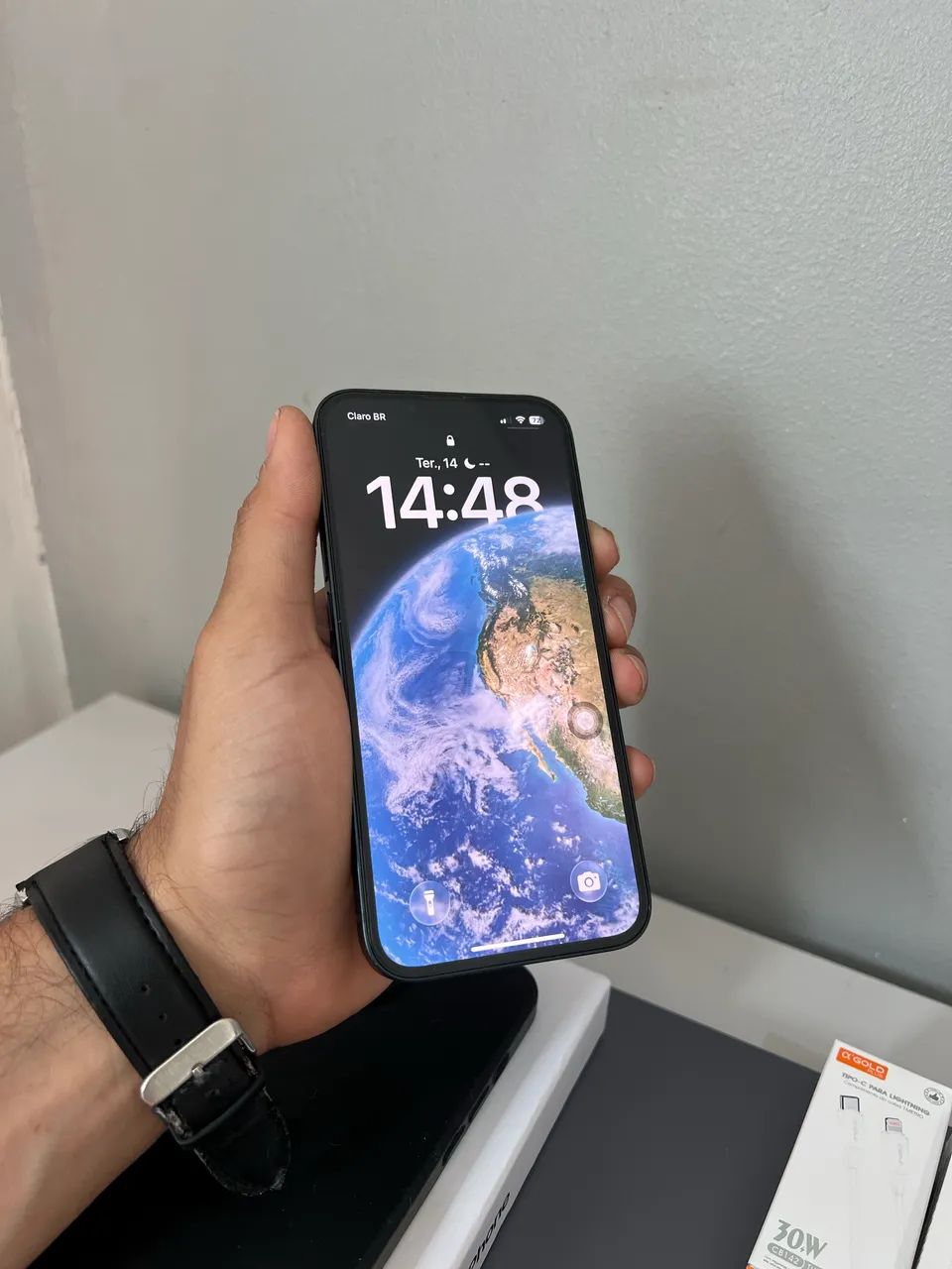 iPhone 13 
