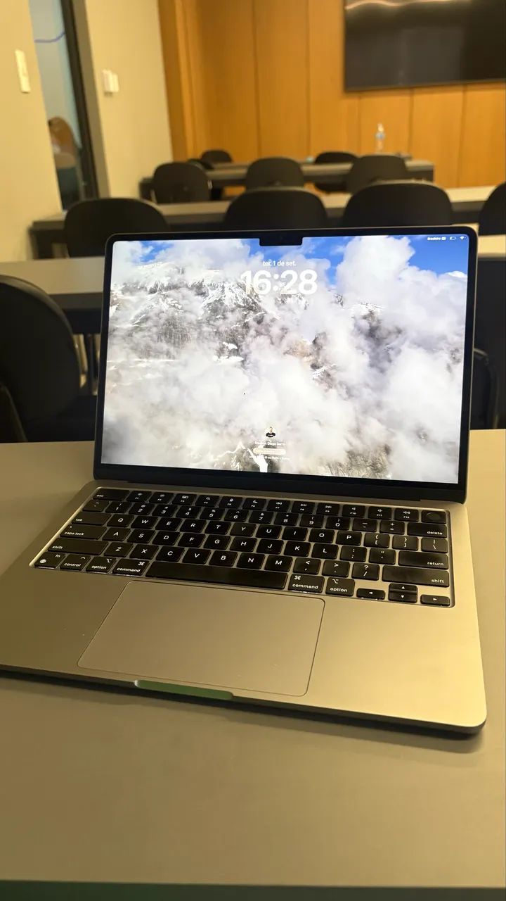 MacBook Air M2