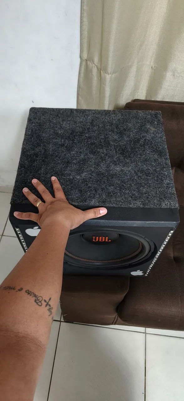 Caixa de grave de 12 polegadas JBL - Foto 4