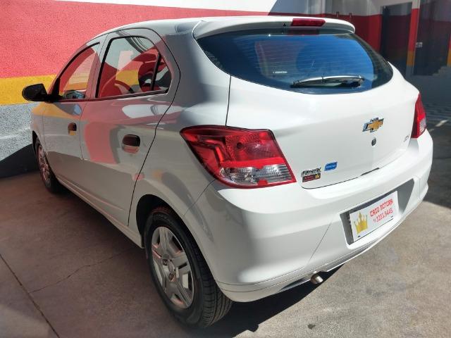 Chevrolet Onix novíssimo - Foto 9
