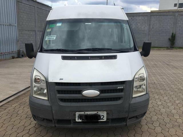 Microonibus Ford Transit 2.4 16 lugares - Foto 6
