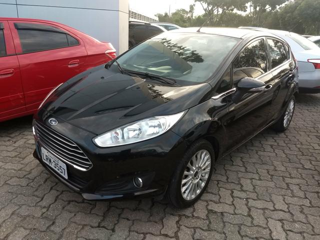 Fiesta Titanium automático com apenas 38 mil km