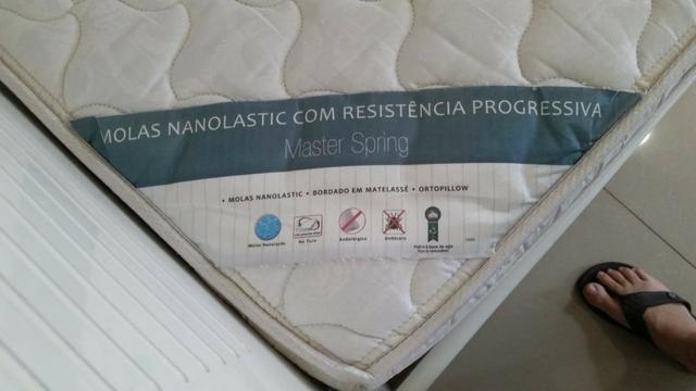 Cama solteiro madeira branca com colchão Ortobom, tudo em ótimo estado de conservação - Foto 6