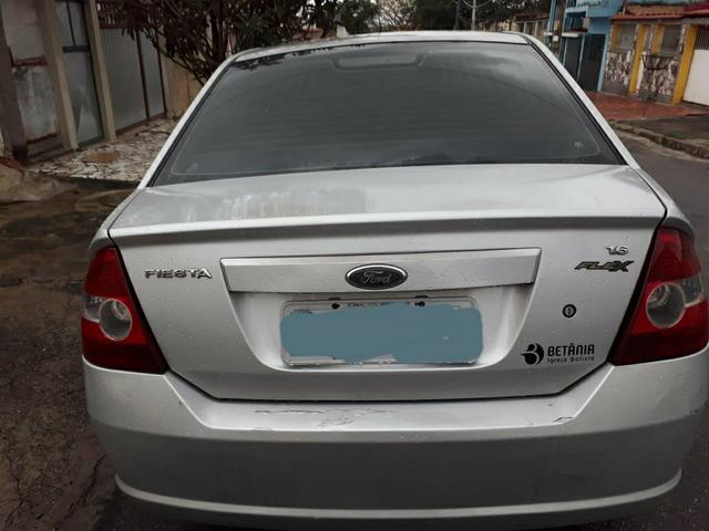 Fiesta Sedan - Foto 3