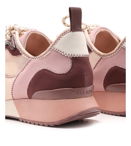 tenis rosa arezzo