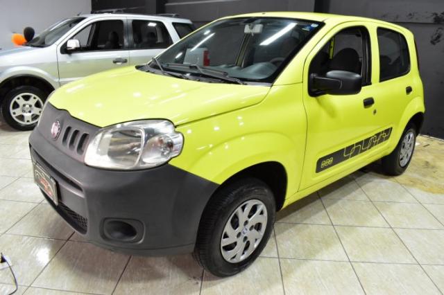 FIAT UNO 2011 1.0 EVO VIVACE 8V FLEX 4P MANUAL