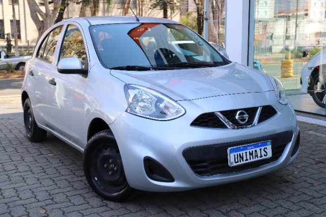 NISSAN MARCH 2017 PRATA 1.0 S FLEX MANUAL PRATA COM 78 MIL KM!