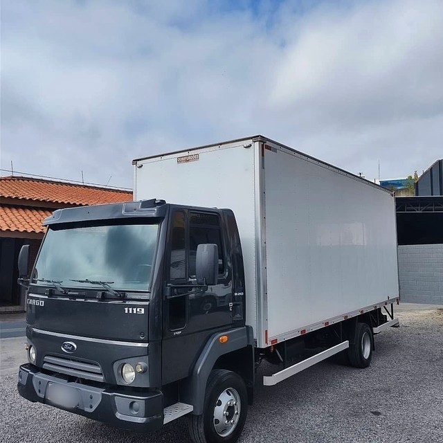 FORD CARGO 1119 ANO 2015