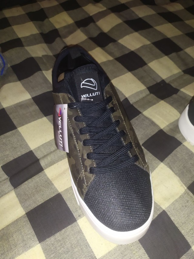 Sapatênis da marca vellute - Roupas e calçados - Setor Bueno, Goiânia  1005621365 | OLX