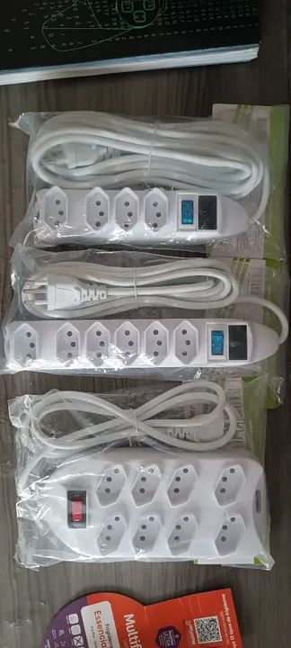 Extensor de tomada 6 tomadas