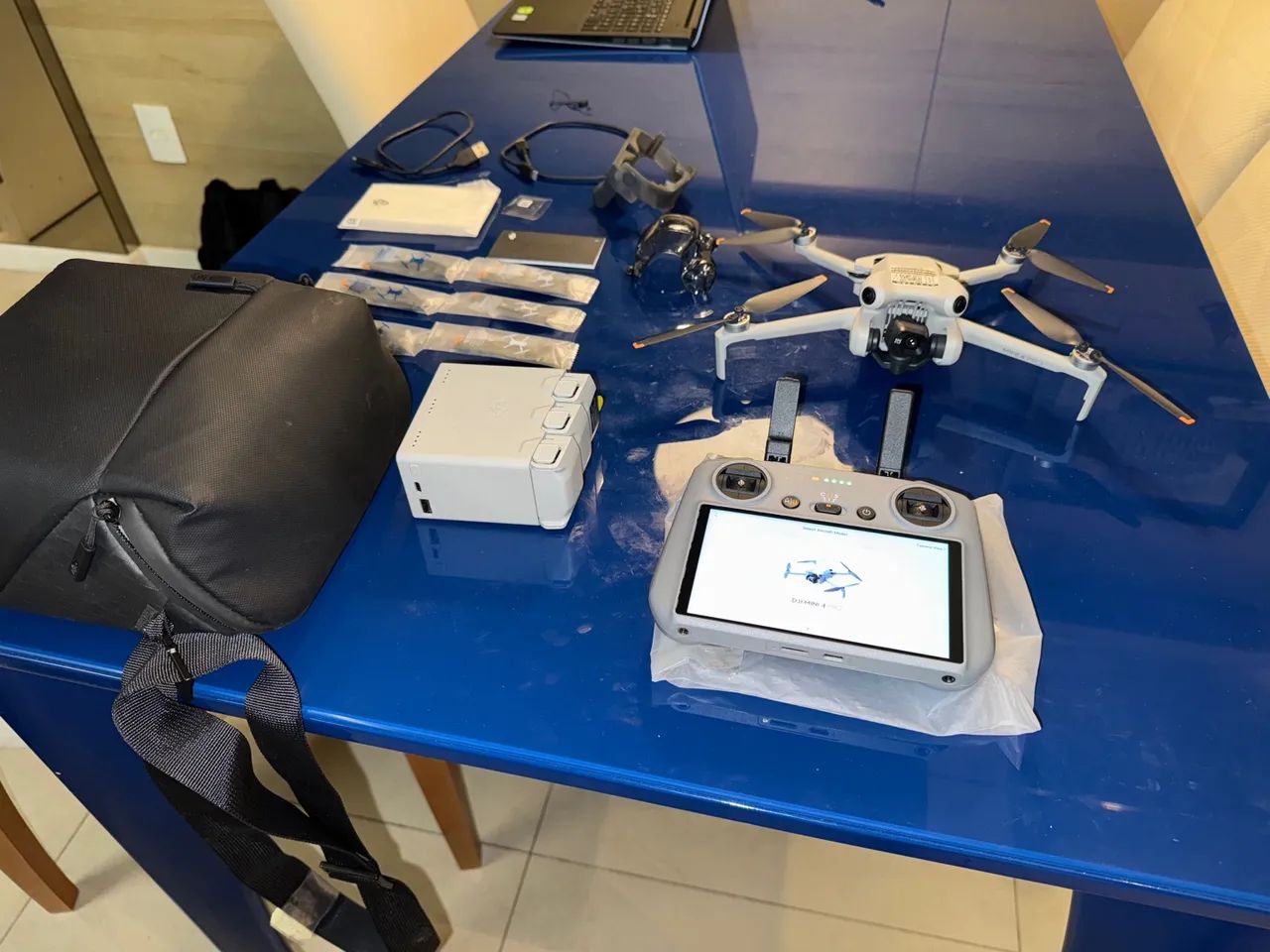 Drone DJi Mini 4 Pro Fly More Combo Plus - Foto 2