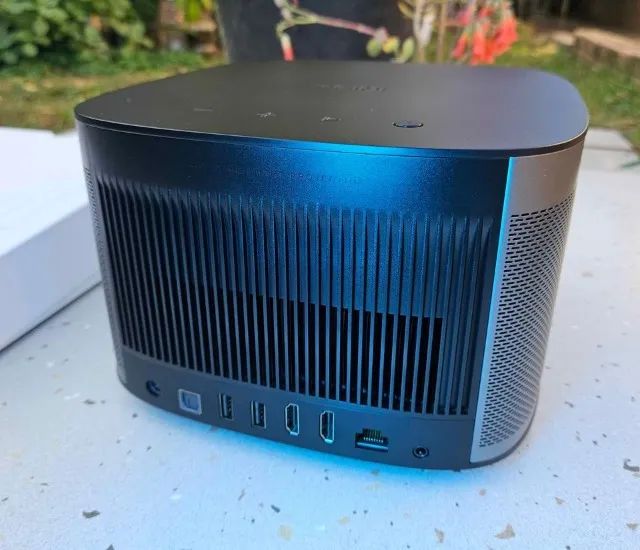 Projetor XGIMI Horizon 2.200 Ansi Lumens, Android TV 10, Som Harman Kardon 500'' - Foto 6